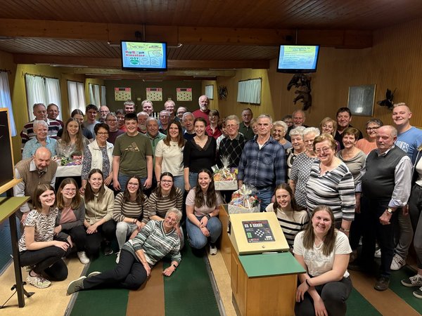 Kegeln mit Pensionisten und Senioren